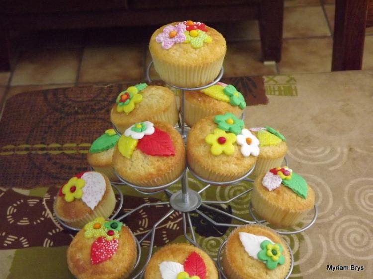 Cup Cake Chef Damien Cup Cake Chef Damien