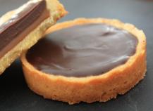 Recette - Tartelette Au Caramel Et Chocolat ! | 750g