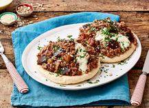 PITA À L’AUBERGINE ET À LA VIANDE HACHÉE