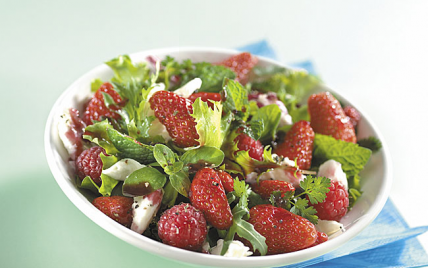 Recette - Salade D'herbes Aux Fraises Label Rouge Et Mozzarella | 750g