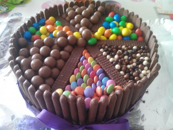 gateau au chocolat anniversaire - Gâteau d'anniversaire au chocolat 750 Grammes YouTube