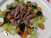 Salade tiède de canard confit et barbe de capucins au vinaigre de Leffe brune