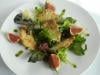 Nougatines d'ail de Lomagne et amandes, salade mesclun gésiers, figues