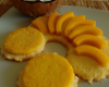 Renversé à la mangue, sablé coco