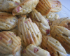 Petites madeleines salées jambon-pistache