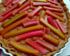 Tarte à la rhubarbe agréablement acidulée