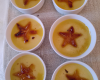 Crème brûlée aux poires en forme d'étoiles