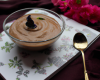 Mousse au chocolat sans beurre et sans sucre