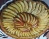 Tarte aux pommes avec sa couverture vanillée