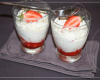 Verrine de crème croquante aux fraises et à la menthe