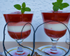 Verrines aériennes de mousse au fromage blanc et coulis de fraise