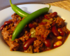 Chili con carne : haricots rouges, poivrons, viande hachée et épices