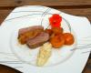 Rôti de magret de canard aux abricots au floc de Gascogne