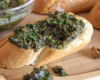 Baguette à la tapenade verte