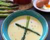 Soupe d'asperges aux œufs