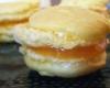 Macaron safran à la gelée d'abricots