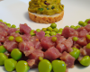 Tartare de canard au wasabi frais purée de petits pois