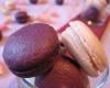 Macarons violette / cassis et macarons à la rose