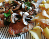 Porc frit aux champignons, poireau et fromage