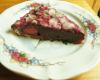 Tarte au chocolat, aux fraises et aux amandes