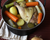 Pot au feu de chapon aux légumes oubliés