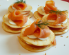 Blinis apéritifs au saumon