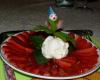 Carpaccio de fraises, glace au nougat et de soupe de fraises Andros