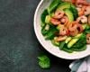 Salade aux avocats et crevettes