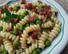 Fusilli aux petits pois et bacon