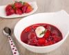 Soupe à la rhubarbe et fraises