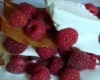 Millefeuille de framboises du jardin, mi glace chocolat blanc