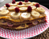 Gâteau à la banane et framboises