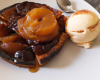 Tarte tatin de pêches rôties et son sorbet au chocolat au lait