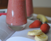 Smoothie gourmand aux deux fraises et à la banane