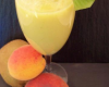 Smoothie kiwi-abricot-pêche jaune