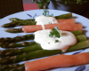 Asperges enrobées de saumon au mascarpone