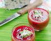 Gaspacho betterave, fraise, pesto de Roquefort