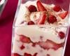 Tiramisu aux fraises, Philadelphia et liqueur de mûre