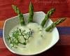 Escargots, asperges, espuma de pommes de terre, ail des ours