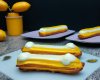 Éclairs à la mousse de mangue, gelée de coco