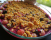 Crumble fraises groseilles cassis