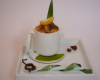 Cocotte de pâtissière soufflée ananas, coco, mangue et raisins