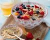 Porridge aux fruits frais et fruits secs