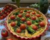 Quiche au brocolis, à la tomate et à la moutarde