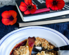 Crumble de poires des vergers d'Île-de-France sur crème brûlée aux coquelicots de Nemours