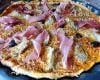 Pizza artichaut et jambon speck à l'emmental