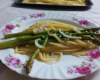 Spaghetti à la compotée d'oignons et asperges