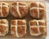 Hot cross buns