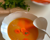 Soupe aux fanes de carottes