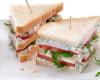 Sandwich au poulet, Philadelphia et herbes aromatiques